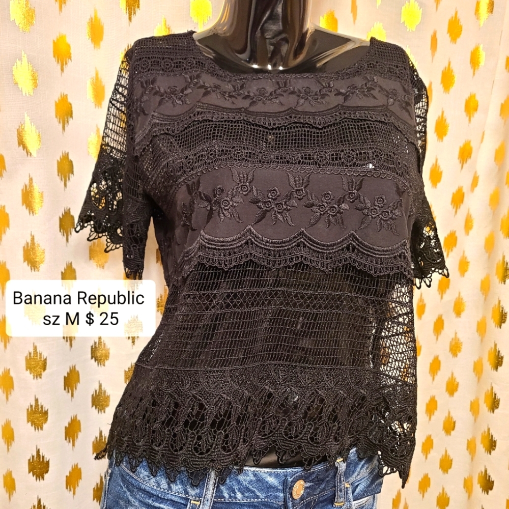 Banana republic Black top Blouse size M